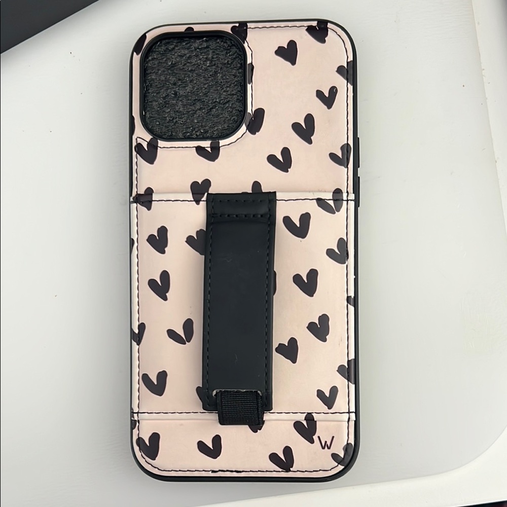 Heart Pattern Phone Case with Stand - Black and Cream